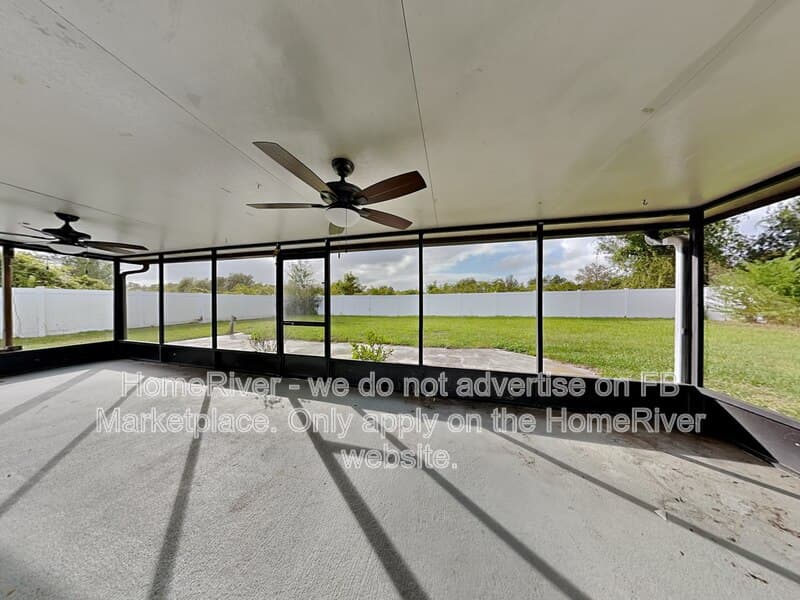 Deltona House: 3484 Commerce Ave