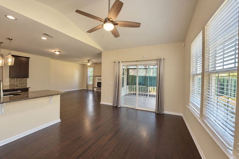 Richmond Hill House: 75 Wando View Way A