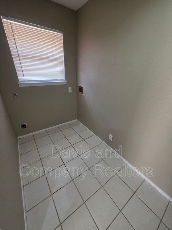 Midland Condo: 4800 Harvard Ave