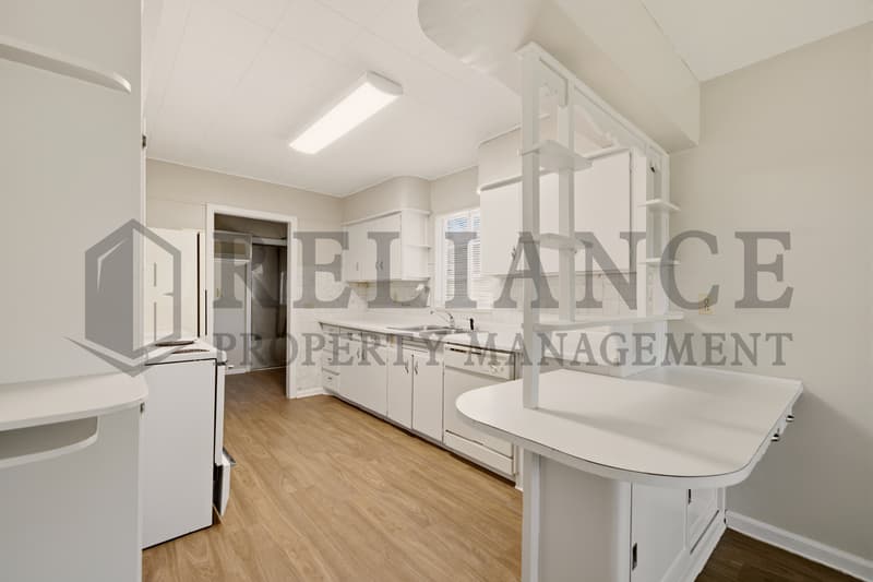 Wichita House: 1542 North Salina Avenue