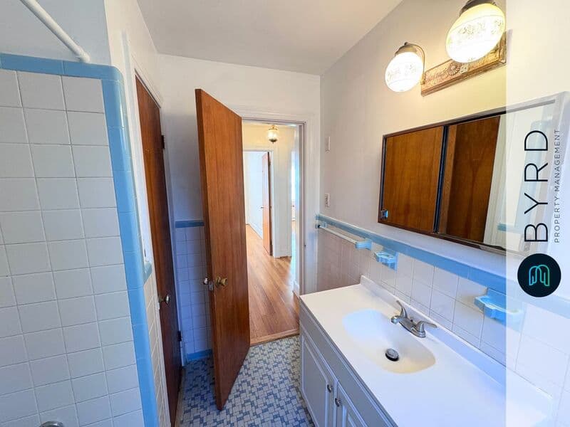 Richmond House: 9008 Michaux Lane
