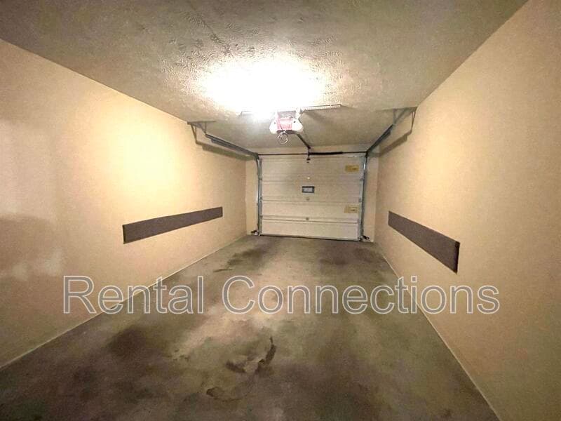 Herrin Condo: 715 Joseph dr.
