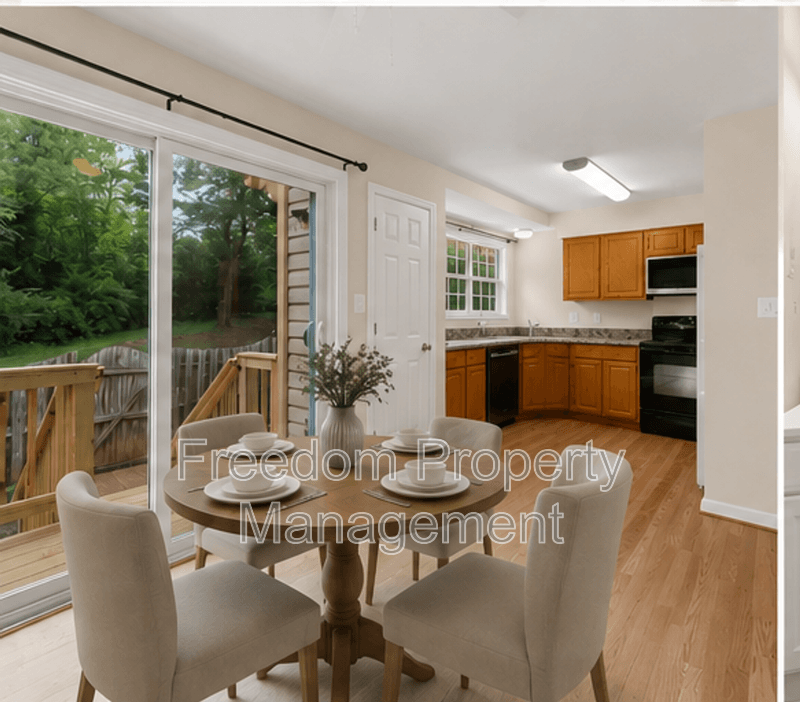 Manassas Townhome: 8644 Sanderling Dr