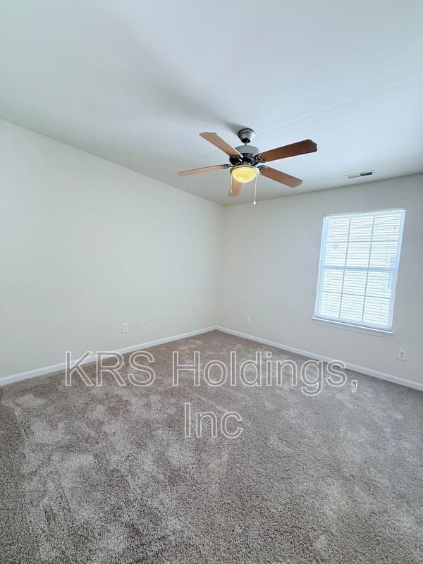 Fuquay Varina House: 232 N Honey Springs Avenue