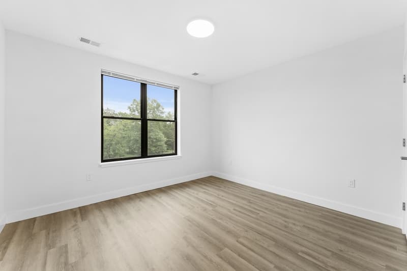 City of Orange Condo: 416 Highland Ave - 204
