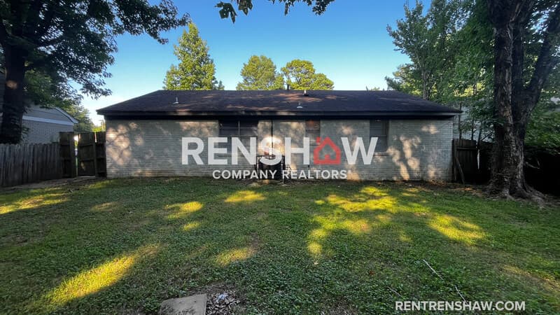 Memphis House: 5107 Belfast Dr