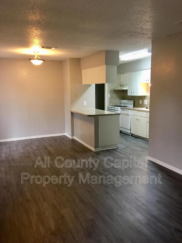 Austin Condo: 6506 South First Street
