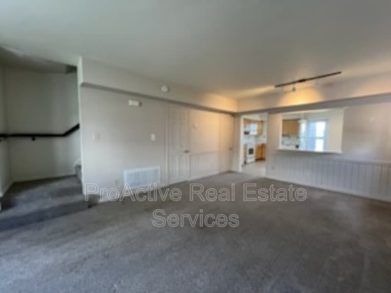 Norfolk Condo: 3021 Luxembourg Street - A