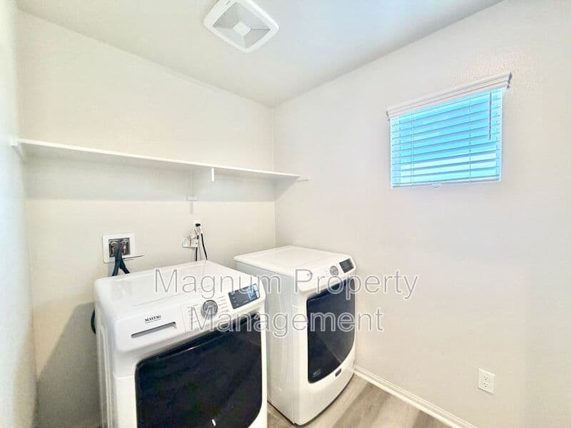 Winchester House: 31799 Woodbank Way