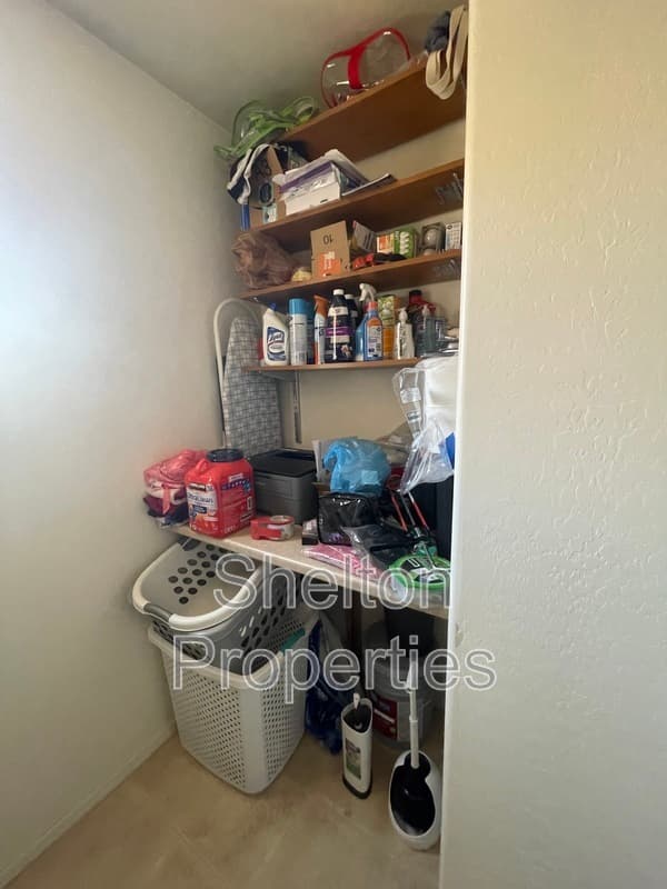 Phoenix House: 22052 N 30th Ln