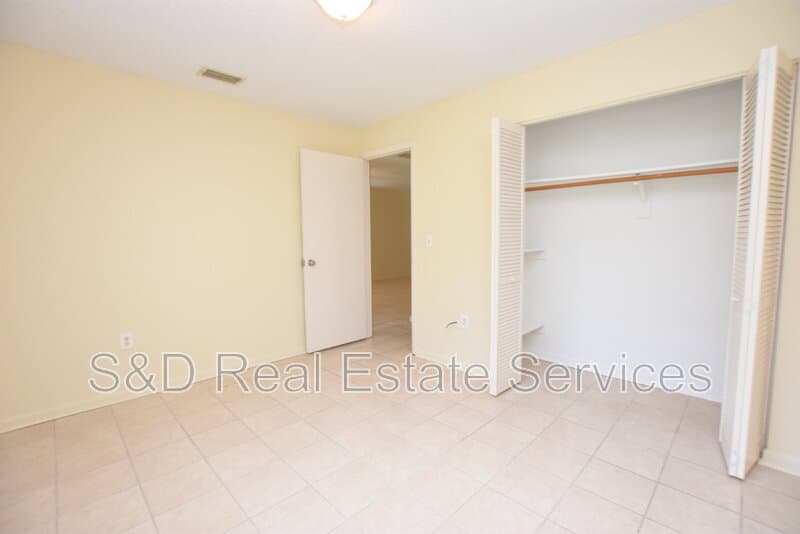 Lakeland Condo: 4705 Dimbath Dr.