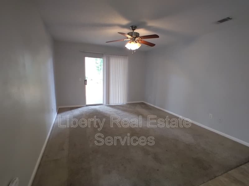 Hinesville Condo: 910 Brett Dr