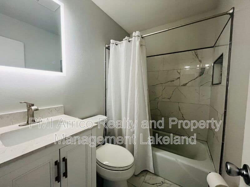 Lakeland Condo: 1920 East Edgewood Drive