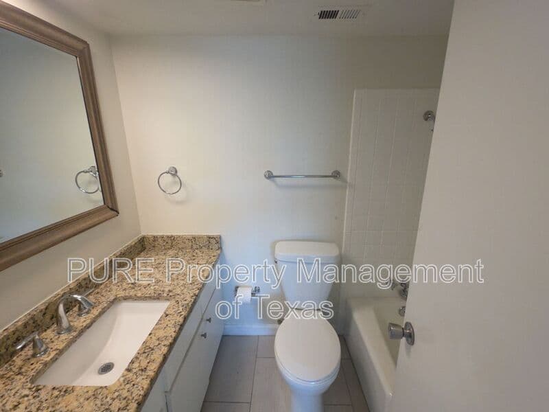 Austin Condo: 7920 Rockwood Ln