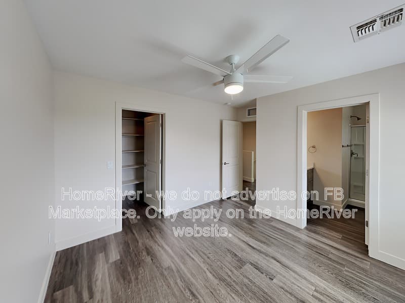 Tempe Townhome: 1000 W 5th St