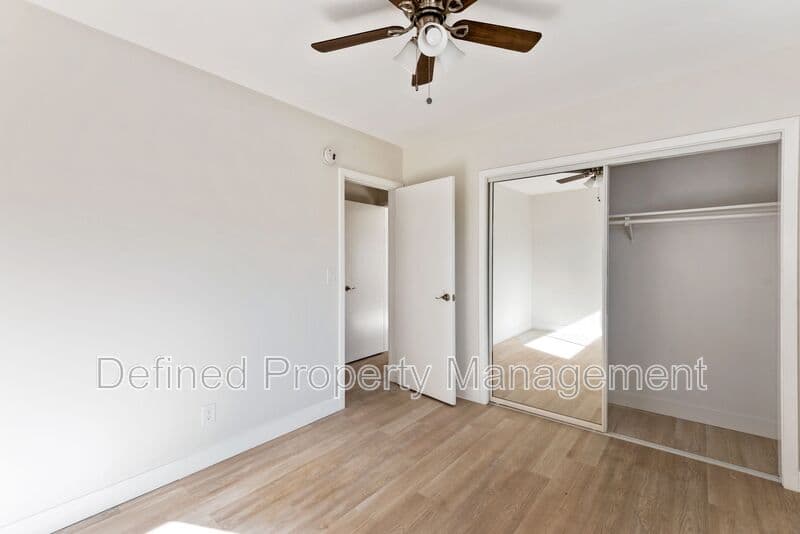 Los Angeles Ca 90019 Condo: 1408 S. St Andrews Place