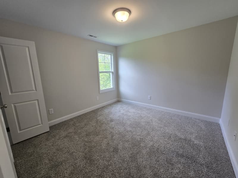 Smithfield House: 463 Jackson Pond Drive