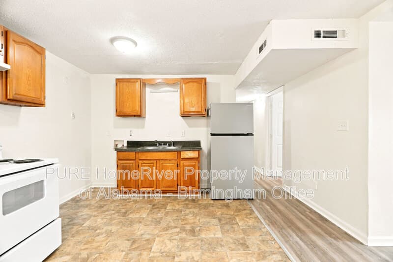Birmingham Condo: 8017 1st Avenue S - D