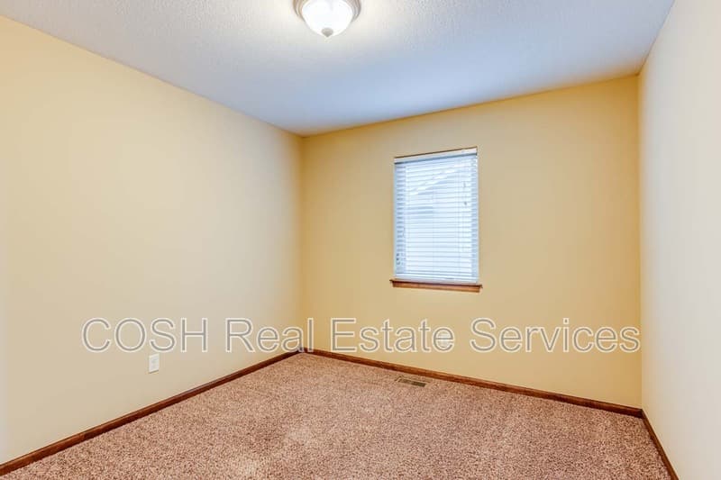 Colwich Condo: 406 North Colorado Avenue - F