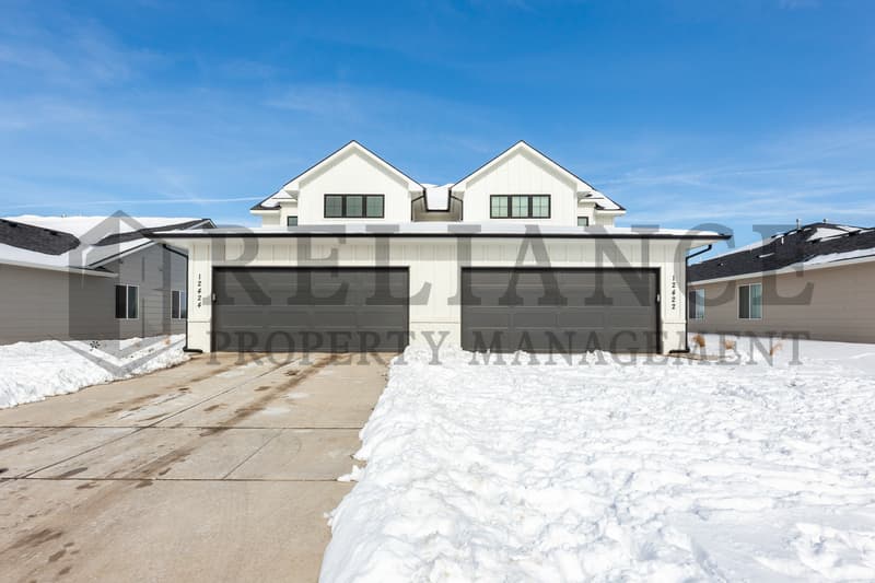 Maize Condo: 12518 W Fennec St