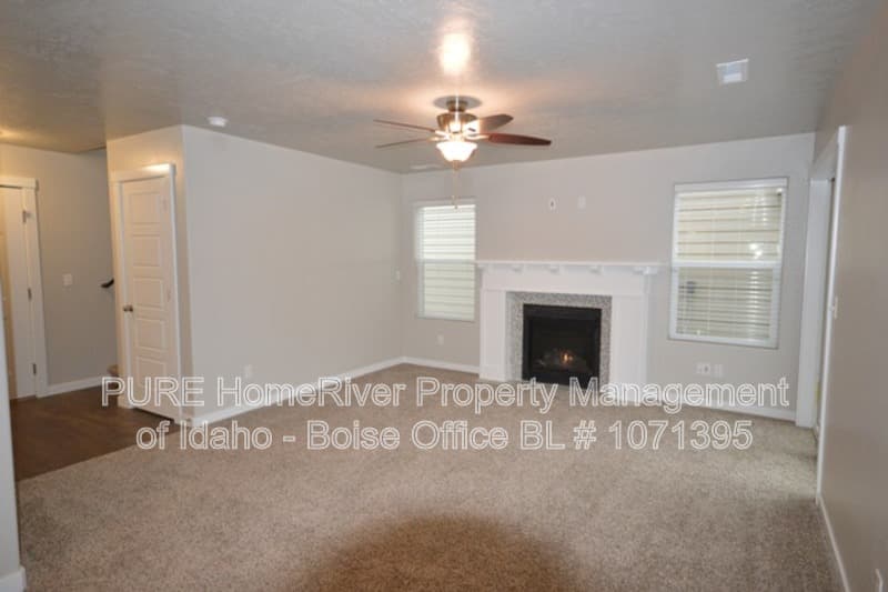 Meridian House: 629 N Manship Ave