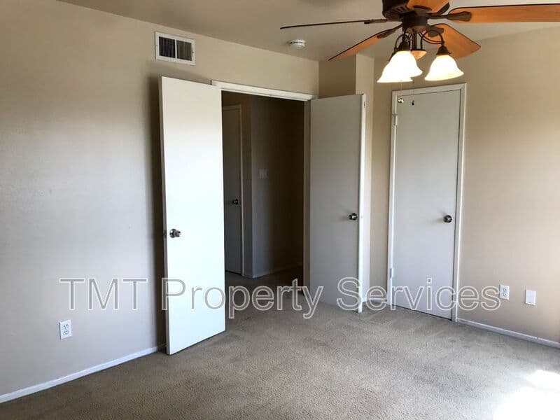 Citrus Heights House: 6503 Donegal Dr