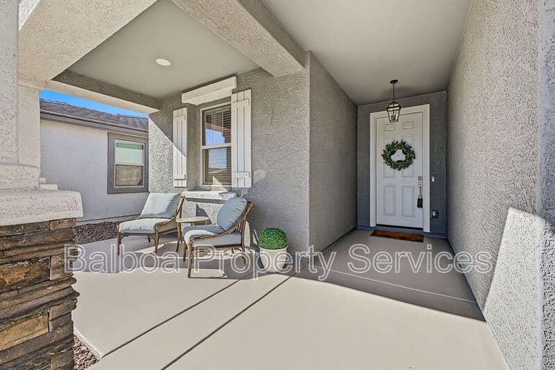Queen Creek House: 22900 E Lords Way