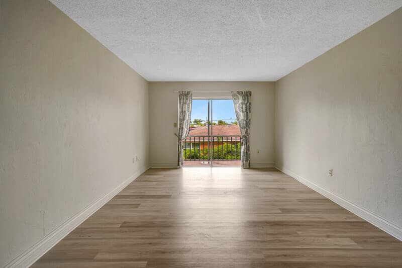 Cape Coral Condo: 4906 Victoria Drive