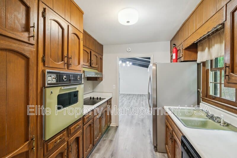 Atlanta House: 2600 Lantern Lane