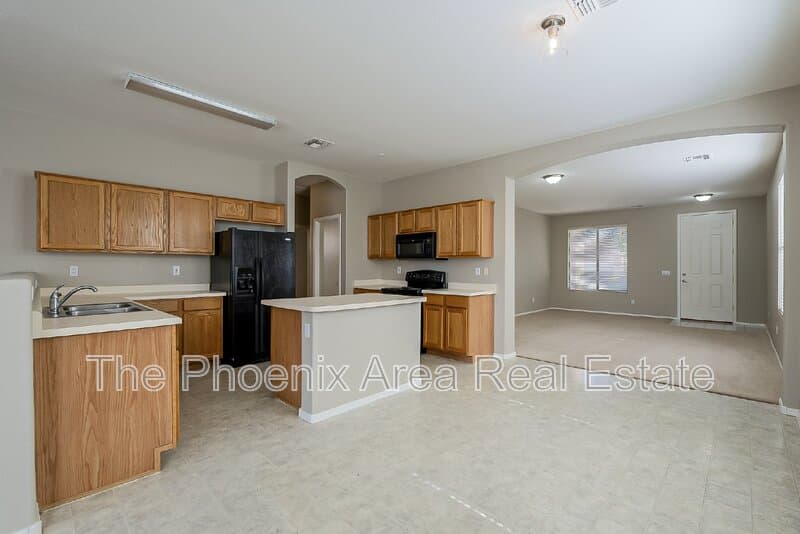 San Tan Valley House: 3103 W Dancer Ln
