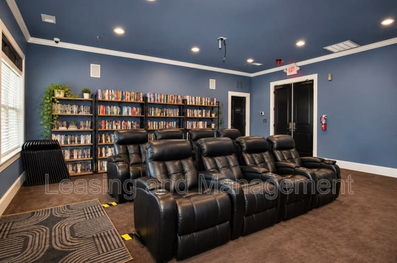 Mount Pleasant Condo: 1807 Basildon Road