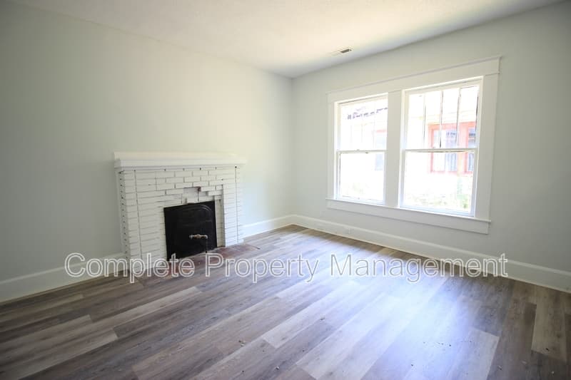 Birmingham House: 1629 Woodland Avenue Southwest