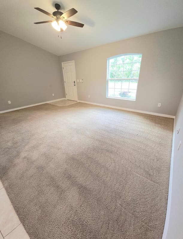 Ocala House: 16585 SW 31st Cir