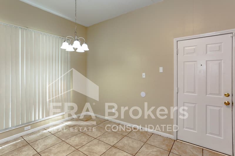 Killeen House: 2407 Armadillo