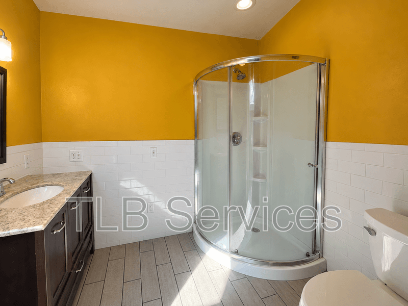 Scranton Condo: 1402 Rear