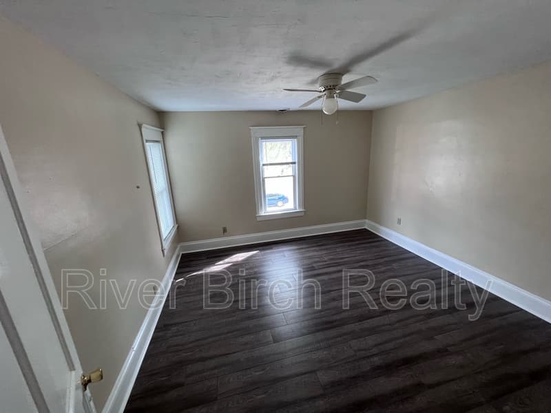 Springfield House: 719 N Eighth Street