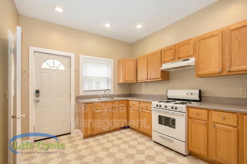 Grand Rapids Condo: 250 Henry Avenue Southeast