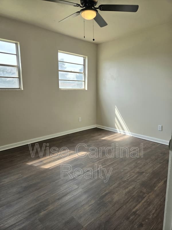 Lubbock House: 4416 32nd Street