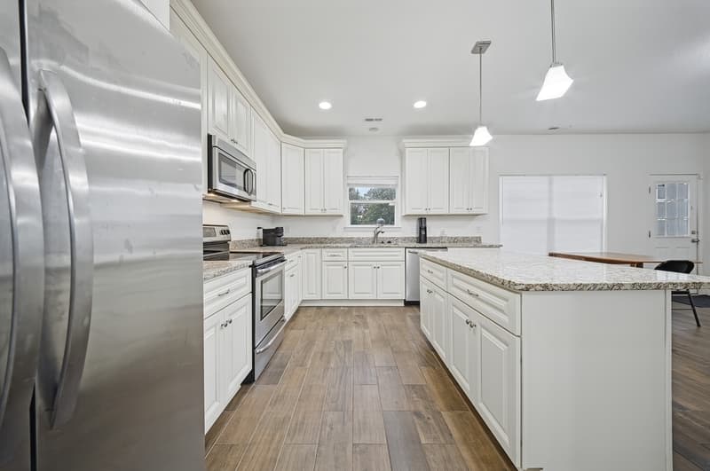Norfolk House: 1014 Avenue H