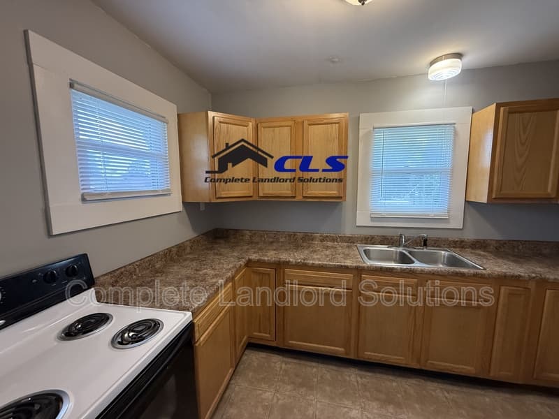 Terre Haute House: 832 S 17th