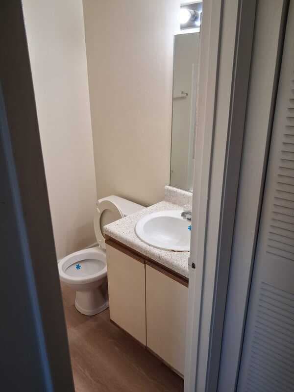 Orlando Condo: 5000 Sumerset St