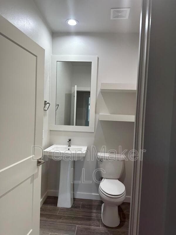 Norman House: 2811 Clifton Terrace