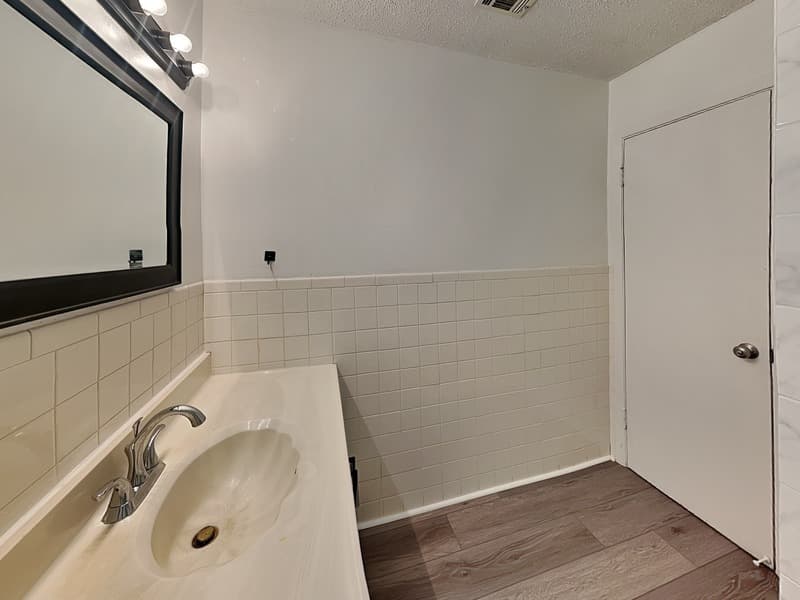 Haltom City House: 3925 Rusty Dell St