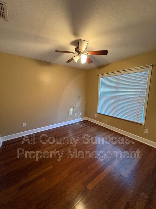 Thomasville House: 119 Pine Lake Dr