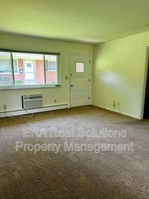 Cincinnati Condo: 229 Rockaway Avenue