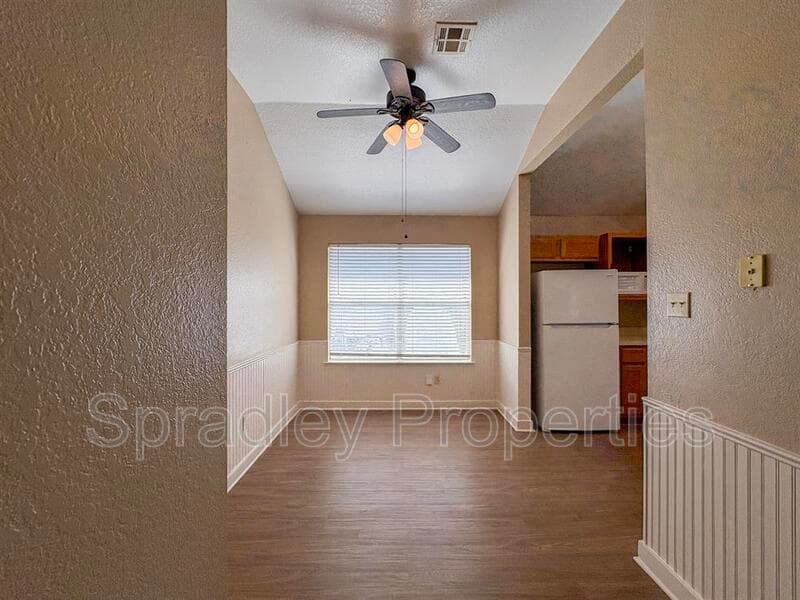 Temple House: 4612 Stone Pointe Dr