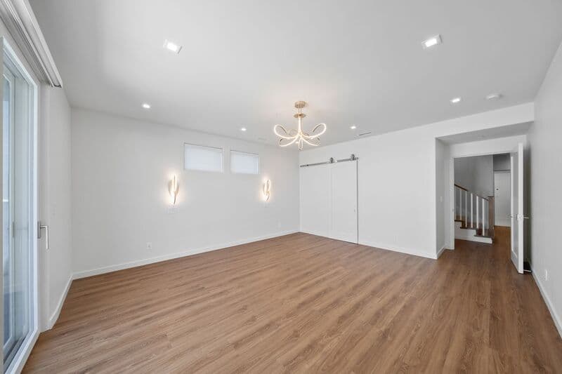Redondo Beach House: 101 Via Colusa