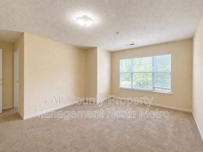 Cumming Townhome: 135 Primrose Drive