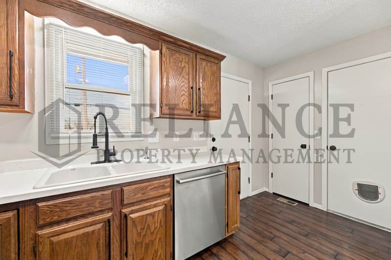 Wichita House: 2726 West Maxwell Avenue