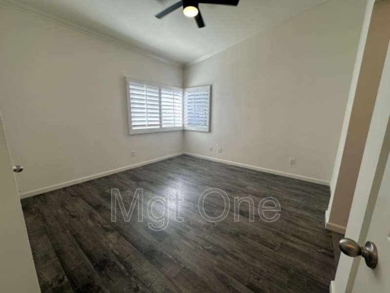 Corona House: 3491 Redport Drive
